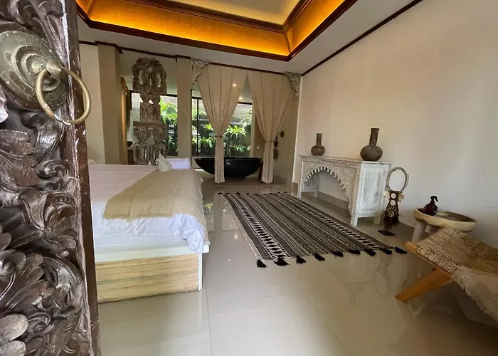 Hotel Chakra Living