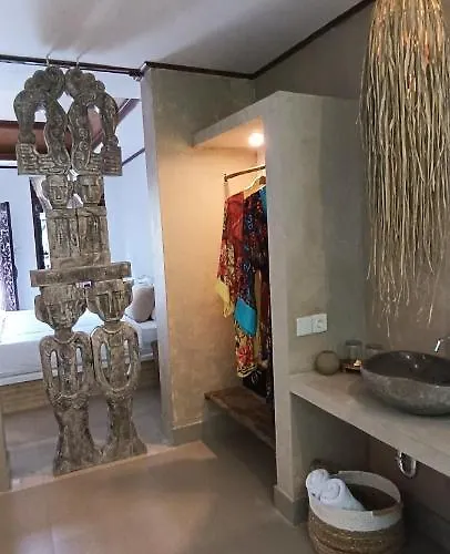 Hotel Chakra Living