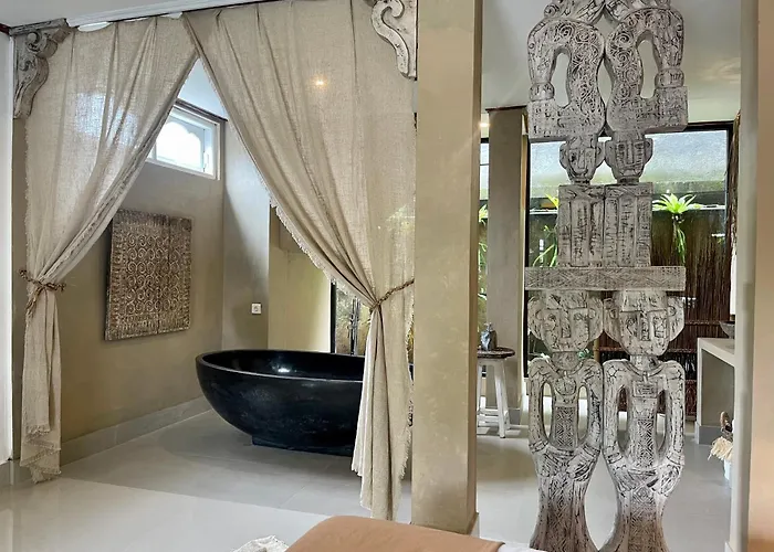 Chakra Living Hotel